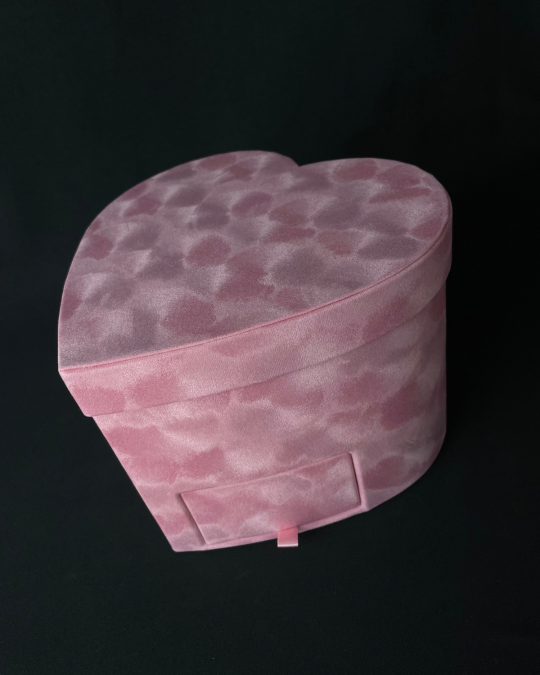 Pink Velvet Heart Hat Box